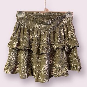 aerie sage green floral patterned skirt